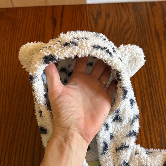 Patagonia Fleece bear hoodie 5T - Picture 2 of 7